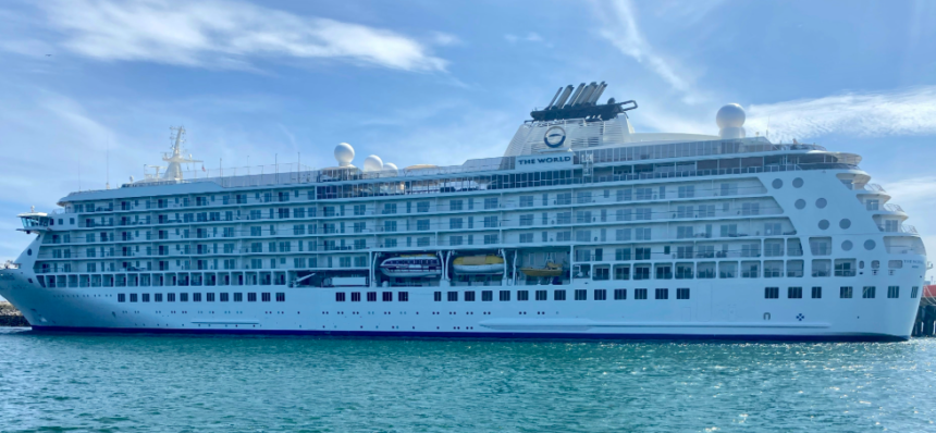 Exploring the World in Style: Luxury Cruise Travel Experiences for International Vacation Adventures